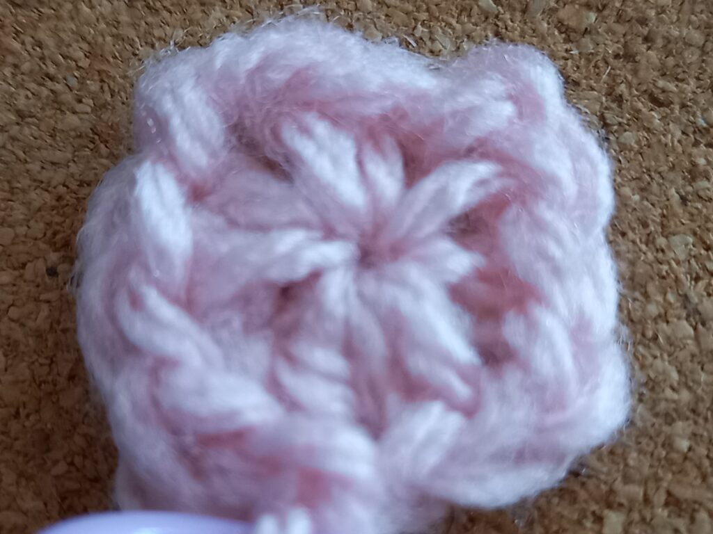 四角形のモチーフの1段目の工程