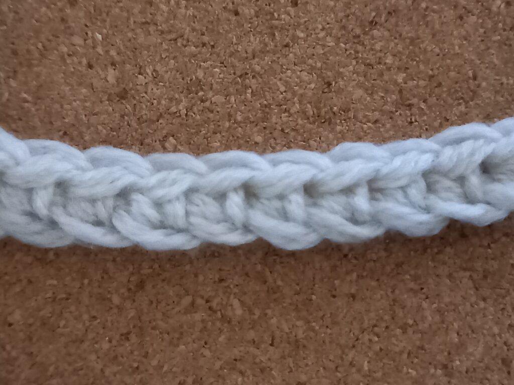 1段目の工程（たわしの長さを決めます）