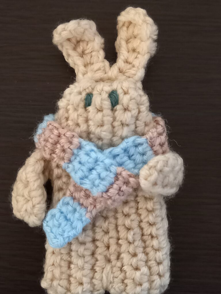 手編みのマスコット（アレンジ）